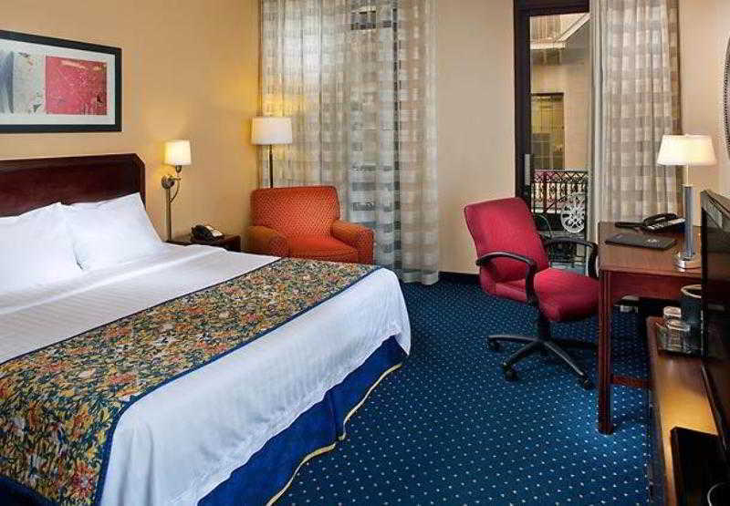 Courtyard By Marriott New Orleans Downtown Near The French Quarter Hotel Værelse billede