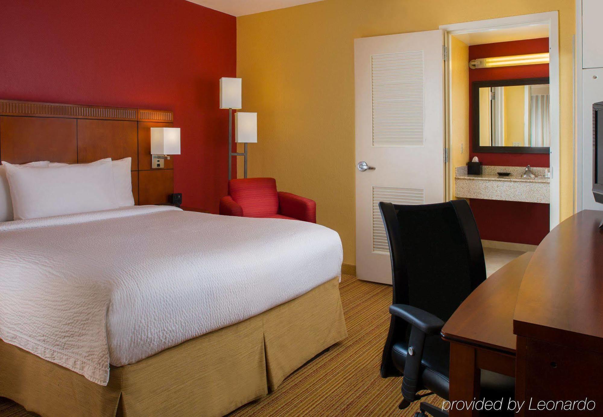 Courtyard By Marriott New Orleans Downtown Near The French Quarter Hotel Eksteriør billede